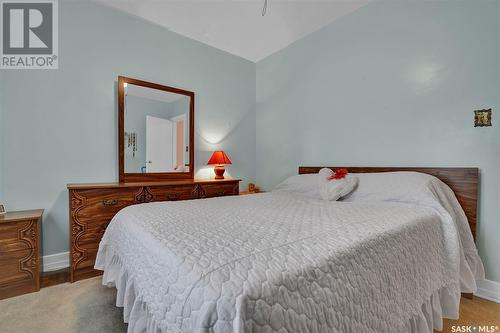 505 College Avenue, Regina, SK - Indoor Photo Showing Bedroom