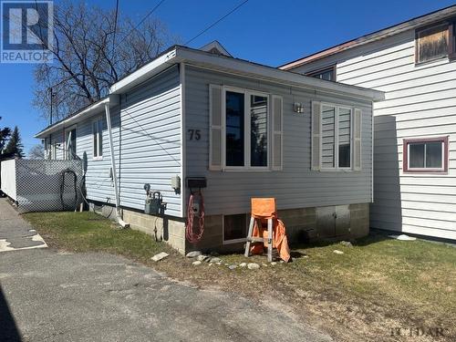 75 Maple St N, Timmins, ON - Outdoor With Exterior