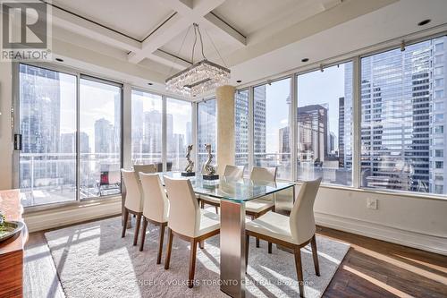 Ph2701 - 8 Colborne Street, Toronto, ON - Indoor Photo Showing Dining Room