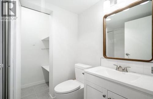 308 9521 Cardstone Court, Burnaby, BC - Indoor Photo Showing Bathroom