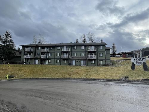 207C - 1802 Alpine Drive, Elkford, BC - Outdoor With Balcony