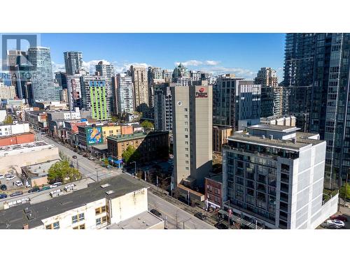 1130 Granville Street, Vancouver, BC - Outdoor