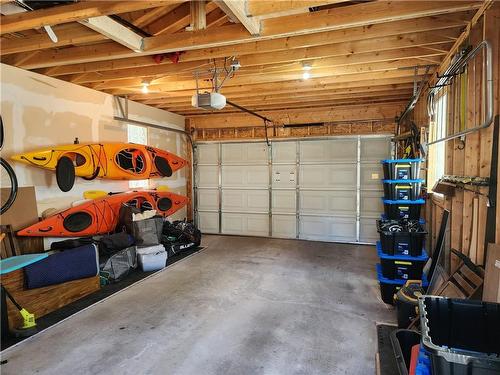 143 Homewood Avenue, Hamilton, ON - Indoor Photo Showing Garage