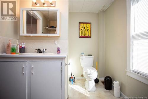 149 Victoria Street, Fredericton, NB - Indoor Photo Showing Bathroom