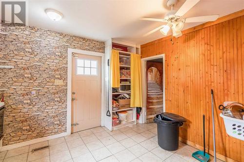 215 Gloucester St, Sault Ste Marie, ON - Indoor Photo Showing Other Room