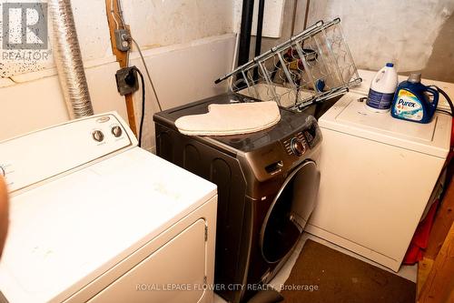 35 - 24C Arnold Drive, Ottawa, ON - Indoor Photo Showing Laundry Room