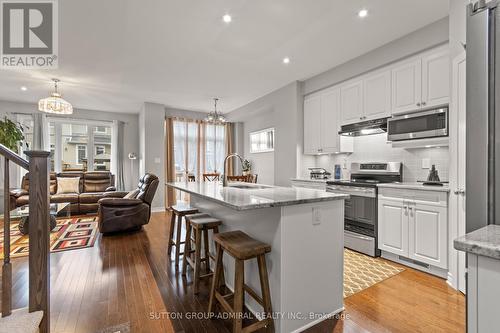 1319 Tremont Drive, Kingston, ON - Indoor Photo Showing Kitchen With Upgraded Kitchen