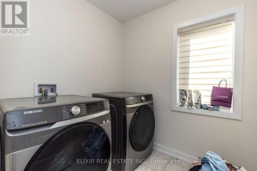 29 Monteith Drive, Brantford, ON - Indoor Photo Showing Laundry Room