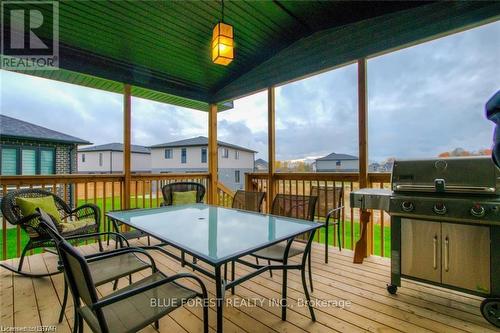 98 Wayside Lane, Southwold (Talbotville), ON - Outdoor With Deck Patio Veranda With Exterior