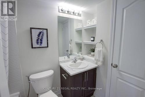 45 - 383 Dundas Street E, Hamilton, ON - Indoor Photo Showing Bathroom