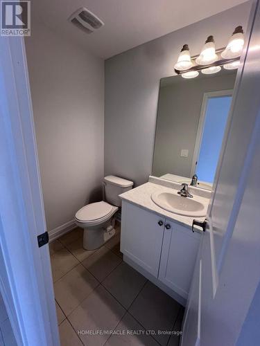 111 Corley Street, Kawartha Lakes, ON - Indoor Photo Showing Bathroom