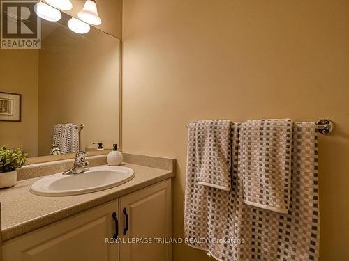3 Park Place, Tillsonburg, ON - Indoor Photo Showing Bathroom