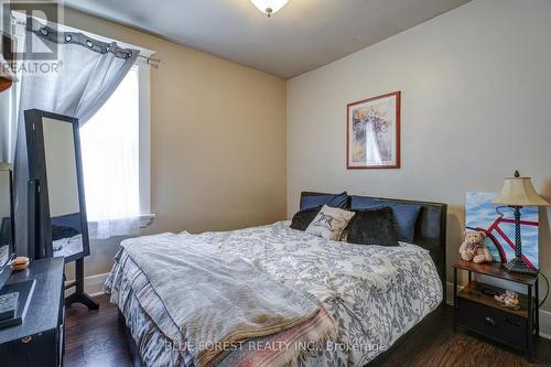 47 Raywood Ave, London, ON - Indoor Photo Showing Bedroom