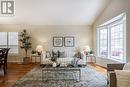 93 Hepburn Crescent, Hamilton, ON  - Indoor Photo Showing Living Room 
