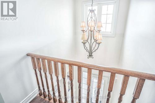 7 Maple Crown Terrace, Barrie, ON - Indoor Photo Showing Other Room