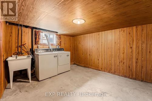 487 King George Street, Peterborough, ON - Indoor Photo Showing Laundry Room