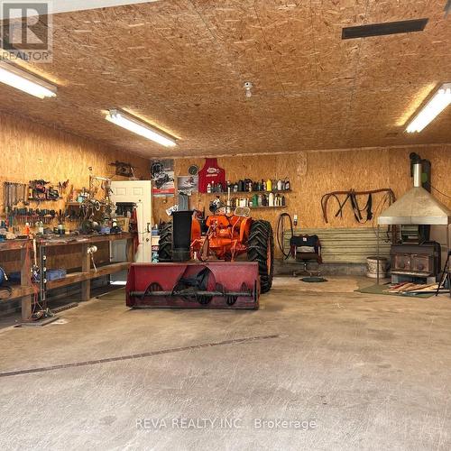 354 Forest View Road, Hastings Highlands, ON - Indoor Photo Showing Garage