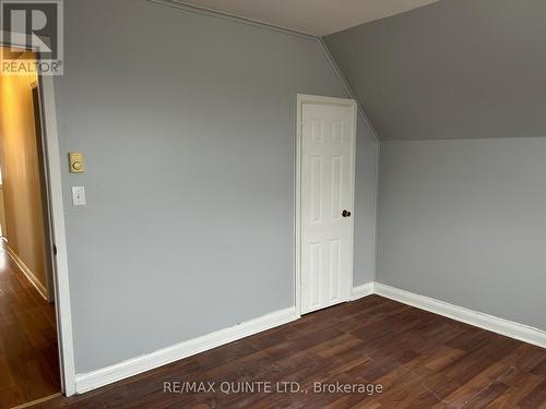 170 College Street W, Belleville, ON - Indoor Photo Showing Other Room