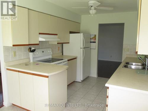 108 -54 Tripp Boulevard E, Quinte West, ON - Indoor Photo Showing Kitchen With Double Sink