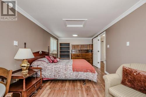 367 Yale Crescent, Oakville, ON - Indoor Photo Showing Bedroom