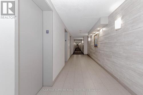 211 - 145 Hillcrest Avenue, Mississauga, ON - Indoor Photo Showing Other Room