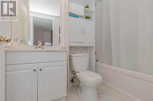 211 - 145 Hillcrest Avenue, Mississauga, ON - Indoor Photo Showing Bathroom