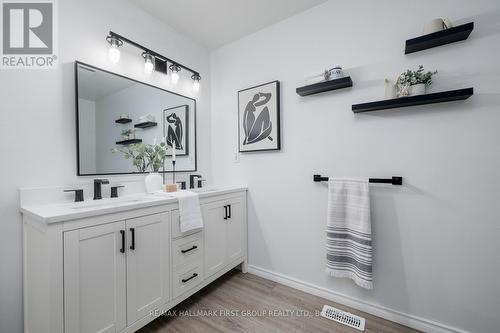 23 Hartsfield Drive, Clarington, ON - Indoor Photo Showing Bathroom