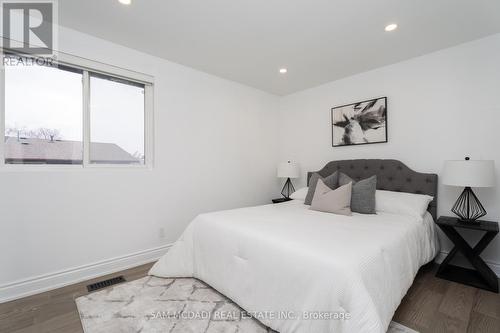 853 Sanok Drive, Pickering, ON - Indoor Photo Showing Bedroom