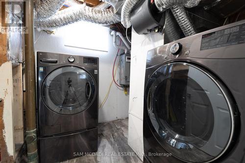 853 Sanok Drive, Pickering, ON - Indoor Photo Showing Laundry Room