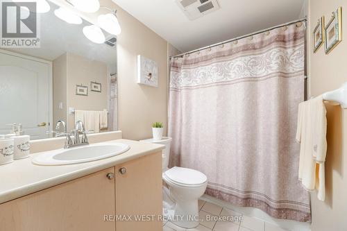 409 - 7373 Martin Grove Road, Vaughan, ON - Indoor Photo Showing Bathroom