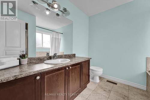 69 Anderson Road, New Tecumseth, ON - Indoor Photo Showing Bathroom