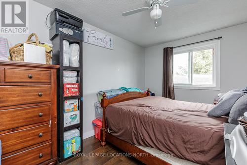 31 Courtice Crescent, Collingwood, ON - Indoor Photo Showing Bedroom