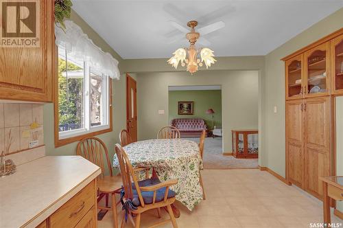 40 Upland Drive, Regina, SK - Indoor Photo Showing Dining Room