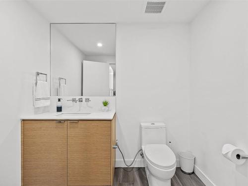 55 Ranchland Place, Coldstream, BC - Indoor Photo Showing Bathroom