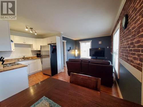 10209 17 Street Unit# 111, Dawson Creek, BC - Indoor Photo Showing Kitchen With Double Sink