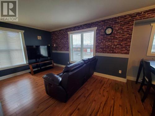 10209 17 Street Unit# 111, Dawson Creek, BC - Indoor Photo Showing Living Room