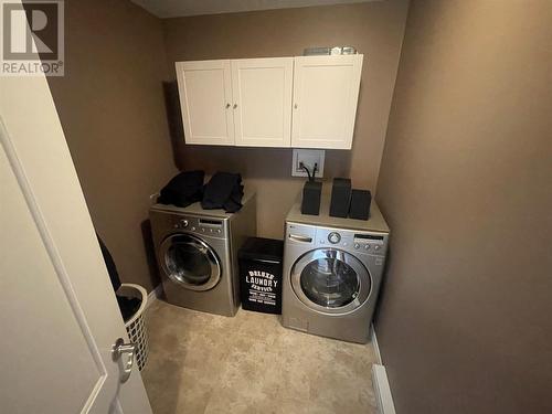 61 Crooked Lake Road, Badger, NL - Indoor Photo Showing Laundry Room