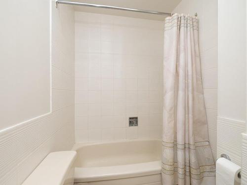 Basement - 889  - 893 Boul. Alexis-Nihon, Montréal (Saint-Laurent), QC - Indoor Photo Showing Bathroom