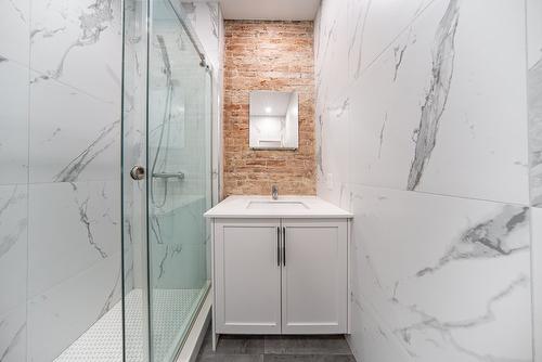 Salle de bains - 6710 Rue St-Denis, Montréal (Rosemont/La Petite-Patrie), QC - Indoor Photo Showing Bathroom