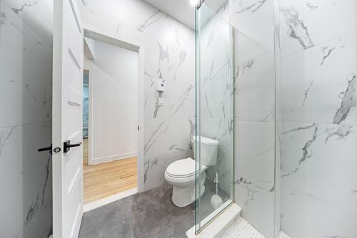 Salle de bains - 6710 Rue St-Denis, Montréal (Rosemont/La Petite-Patrie), QC - Indoor Photo Showing Bathroom