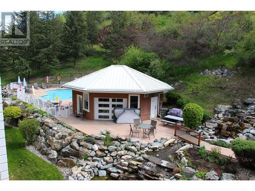 7922 Okanagan Landing Road Unit# 502, Vernon, BC - Outdoor With Backyard