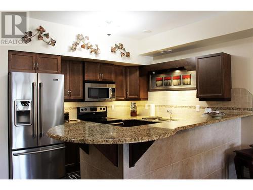 7922 Okanagan Landing Road Unit# 502, Vernon, BC - Indoor Photo Showing Kitchen With Upgraded Kitchen