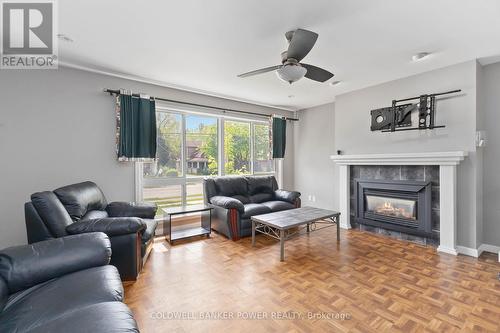 354 Cheapside Street, London, ON - Indoor Photo Showing Living Room With Fireplace