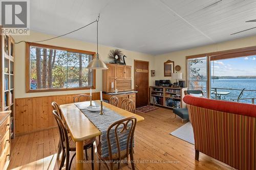 279 Weslemkoon Lake, Addington Highlands, ON - Indoor Photo Showing Dining Room
