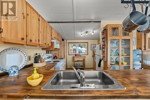 279 Weslemkoon Lake, Addington Highlands, ON - Indoor Photo Showing Kitchen With Double Sink
