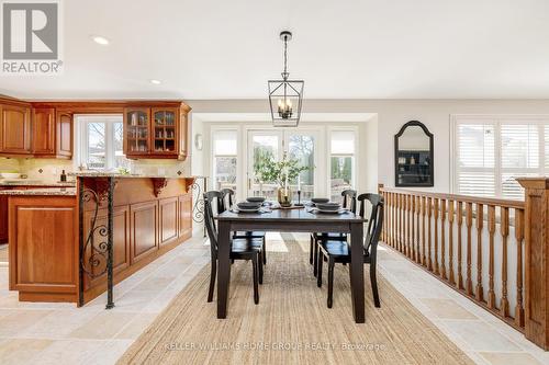 2 Falcon Circle, Guelph, ON - Indoor Photo Showing Dining Room