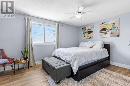 35 Chancton Crescent, London, ON - Indoor Photo Showing Bedroom