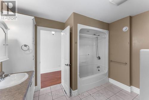 2258 County Road 45, Asphodel-Norwood, ON - Indoor Photo Showing Bathroom