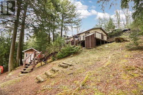 1097 Corylus Lane, Dysart Et Al, ON - Outdoor