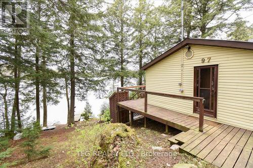 1097 Corylus Lane, Dysart Et Al, ON - Outdoor With Deck Patio Veranda With Exterior